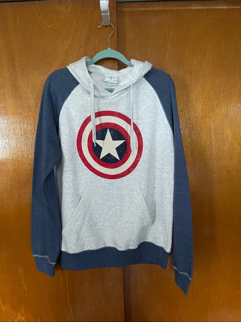 Captain Emblem Raglan Pullover Hoodie - Gray & Navy